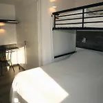 Fasthotel 호텔 알베르빌